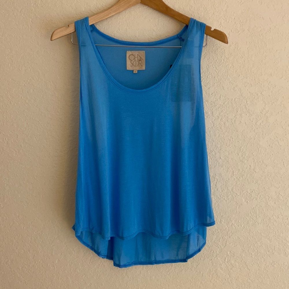 Chase top - Size Small